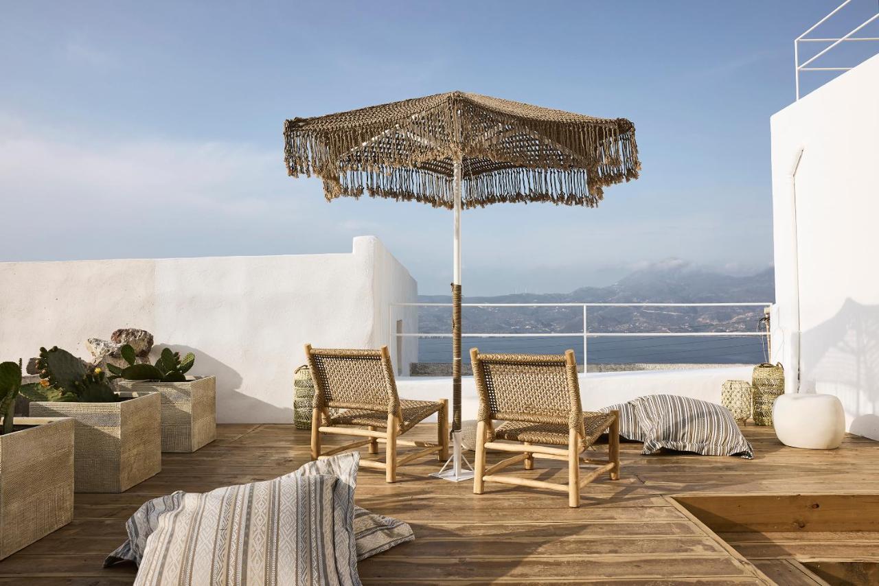 Niove Suites Milos Plaka  Buitenkant foto