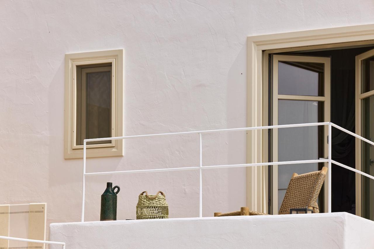 Niove Suites Milos Plaka  Buitenkant foto