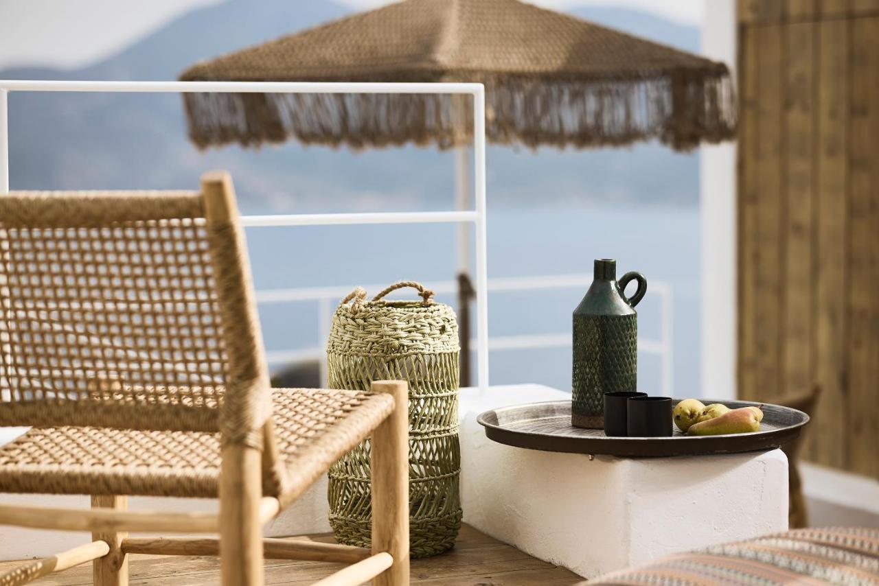 Niove Suites Milos Plaka  Buitenkant foto